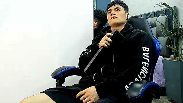 Snapshot of roan_birkin chatting on 30, 9, 2025 roan birkin online show from 30, 9, 2025