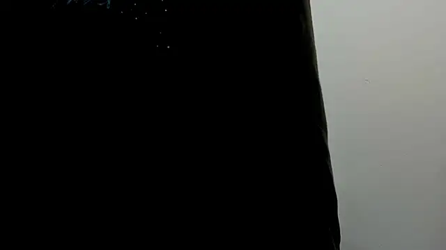 Snapshot of roan_birkin chatting on 6, 11, 2025 roan birkin online show from 6, 11, 2025