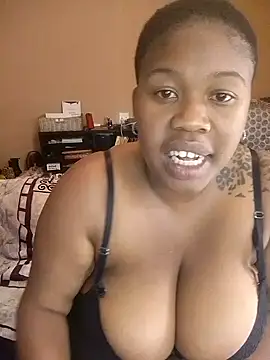 Snapshot of holidtic_justice chatting on 20, 9, 2025 holidtic justice online show from 20, 9, 2025