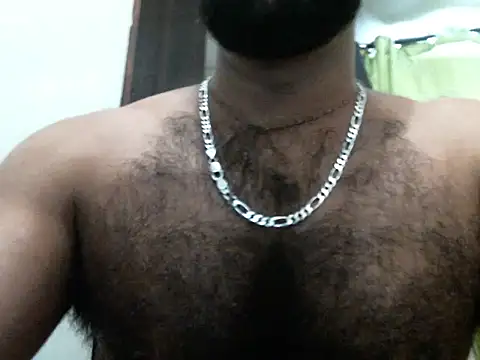 Snapshot of indianhairybull chatting on 28, 9, 2025 indianhairybull online show from 28, 9, 2025