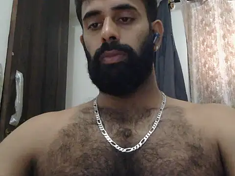 Snapshot of indianhairybull chatting on 4, 6, 2026 indianhairybull online show from 4, 6, 2026