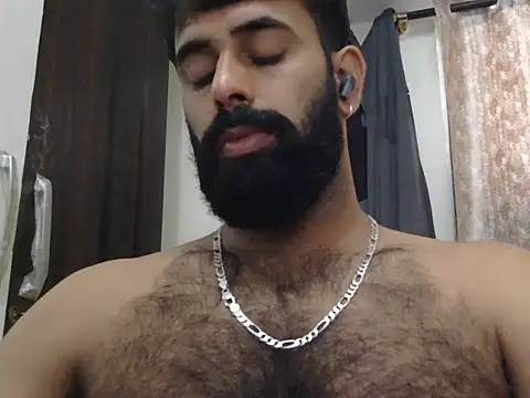 Snapshot of indianhairybull chatting on 12, 6, 2026 indianhairybull online show from 12, 6, 2026
