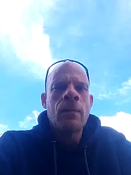 Boss5989 online show from 15, 4, 2026