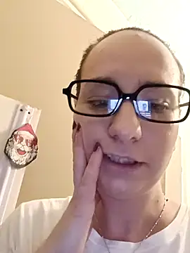 Mia RainX online show from 3, 2, 2026