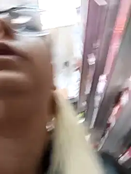 Mia RainX online show from 7, 4, 2026