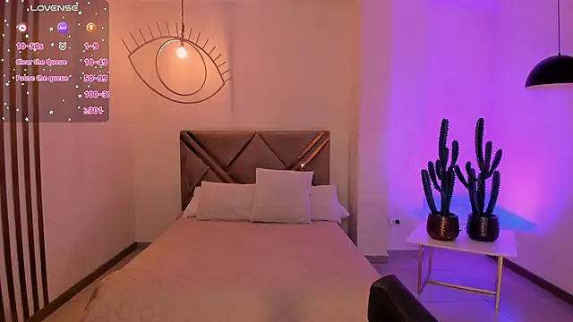 BeccaBaxter online show from 10, 10, 2025