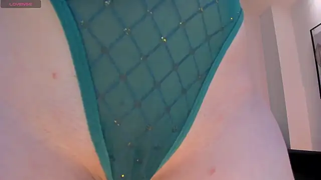 BeccaBaxter online show from 13, 11, 2025