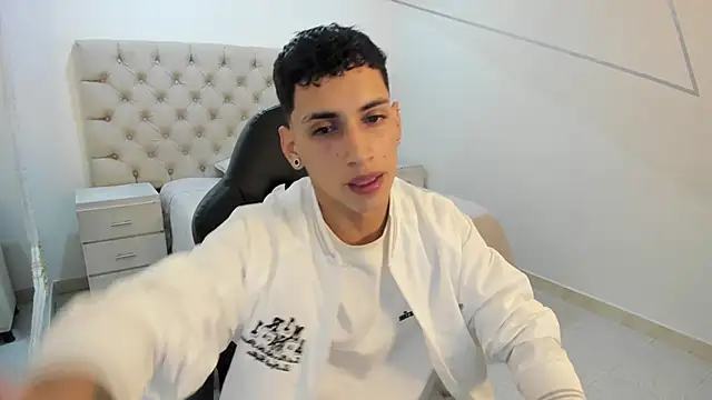 JhoanLeandro online show from 9, 10, 2025