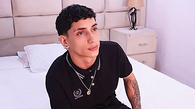 JhoanLeandro online show from 10, 5, 2026