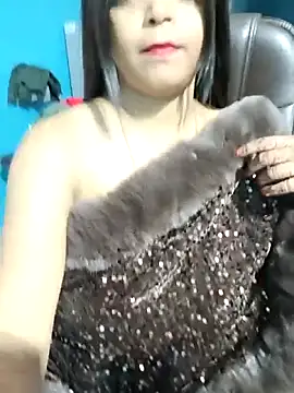 Snapshot of Babybird chatting on 12, 11, 2025 Babybird online show from 12, 11, 2025