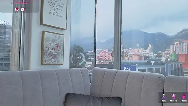 Daphne chers online show from 7, 3, 2026