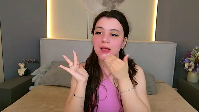 Pauline Heaven online show from 27, 6, 2026