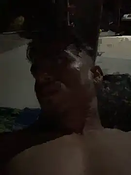 Snapshot of Loveinsync chatting on 7, 4, 2026 Loveinsync online show from 7, 4, 2026