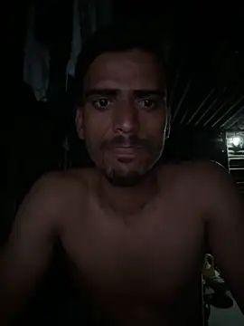 Snapshot of Loveinsync chatting on 15, 4, 2026 Loveinsync online show from 15, 4, 2026