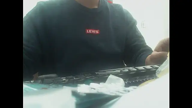 Snapshot of beartopslave chatting on 13, 2, 2025 beartopslave online show from 13, 2, 2025