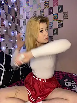 Snapshot of RozaliyRi chatting on 31, 1, 2025 RozaliyRi online show from 31, 1, 2025