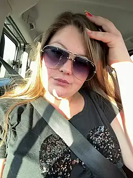 Lars-Lola online show from 5, 3, 2026