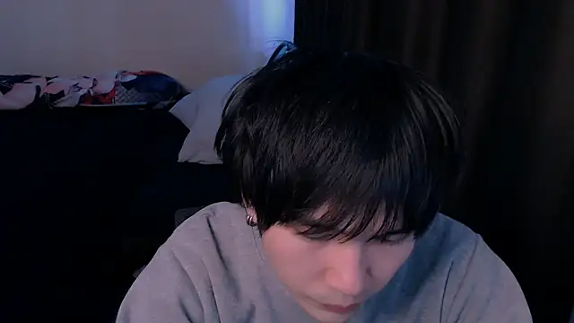 Snapshot of rennnuts chatting on 12, 1, 2026 rennnuts online show from 12, 1, 2026