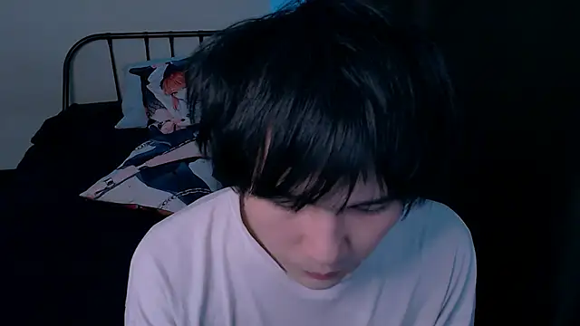 Snapshot of rennnuts chatting on 13, 1, 2026 rennnuts online show from 13, 1, 2026