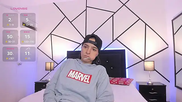 Liiam smith  online show from 6, 3, 2025