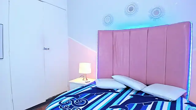 Liiam smith  online show from 14, 12, 2025