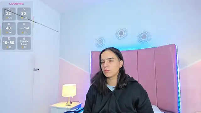 Liiam smith  online show from 21, 12, 2025