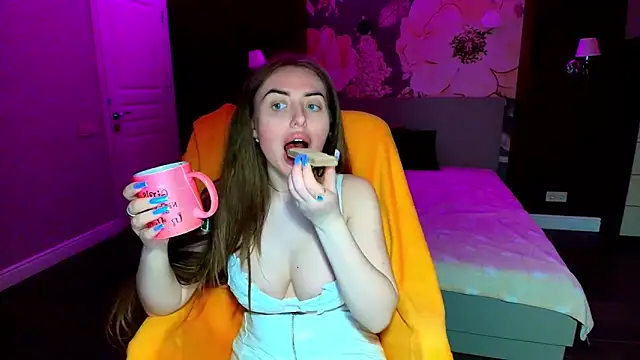 Snapshot of MissisCaty chatting on 1, 4, 2026 MissisCaty online show from 1, 4, 2026