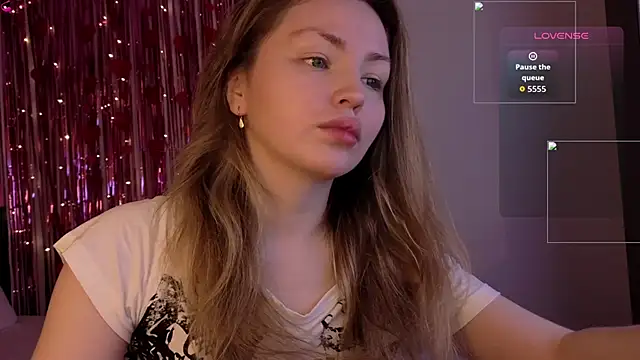 Lora Rosee online show from 4, 5, 2026