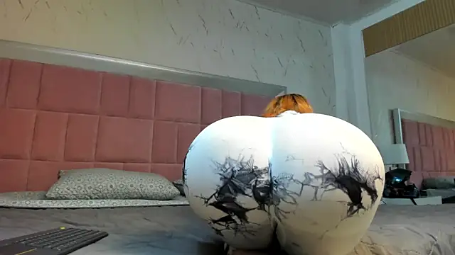 AzunaStar online show from 22, 3, 2025