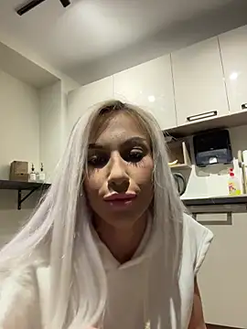 KarlaBart online show from 7, 10, 2025