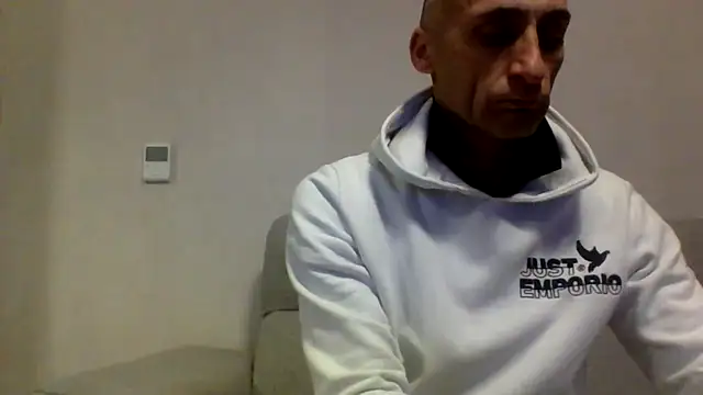 Snapshot of ANGELSANTAMARIA- chatting on 16, 11, 2025 ANGELSANTAMARIA- online show from 16, 11, 2025