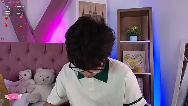 PepperTwink online show from 28, 4, 2026