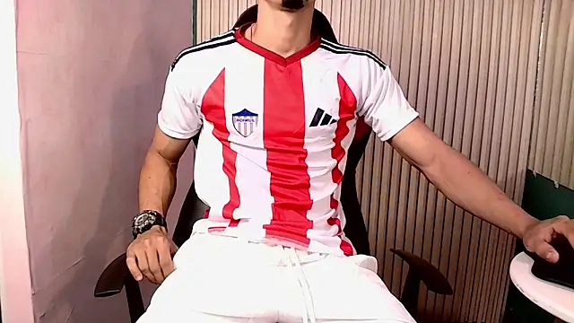 Snapshot of Becker2_ chatting on 6, 1, 2026 Becker2 online show from 6, 1, 2026