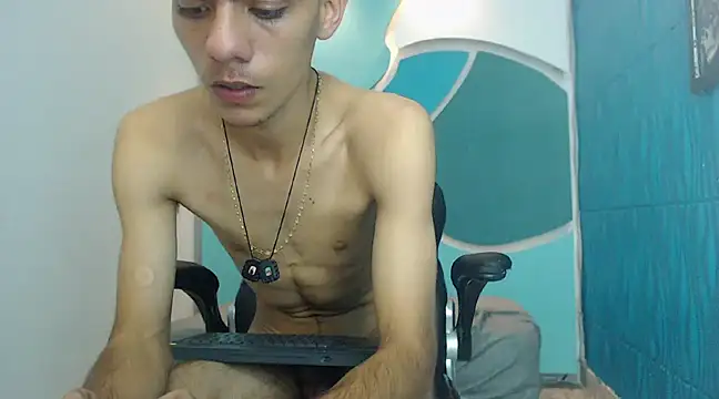 Snapshot of HotDirty_Couple chatting on 11, 2, 2025 HotDirty Couple online show from 11, 2, 2025