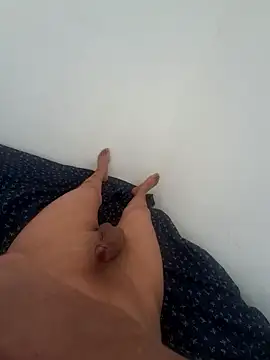 Asmirna1233 online show from 7, 1, 2026