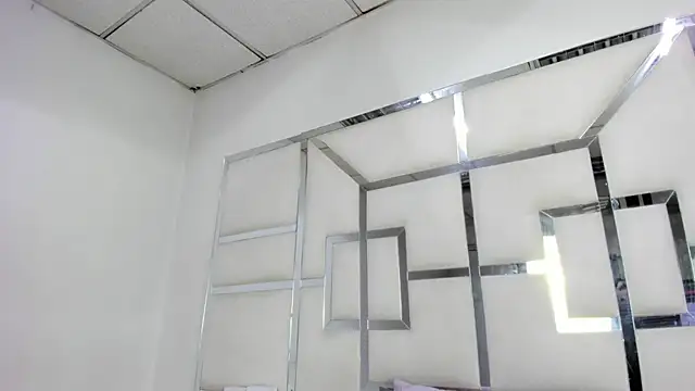 ZoeWan69 online show from 29, 4, 2026