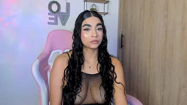 Bella ricci  online show from 27, 11, 2025