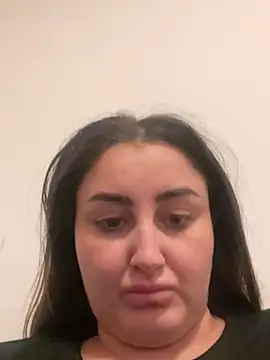 Snapshot of hotAlys chatting on 2, 2, 2025 hotAlys online show from 2, 2, 2025