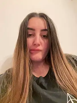 Snapshot of hotAlys chatting on 5, 2, 2025 hotAlys online show from 5, 2, 2025