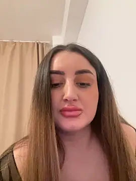 Snapshot of hotAlys chatting on 5, 2, 2025 hotAlys online show from 5, 2, 2025