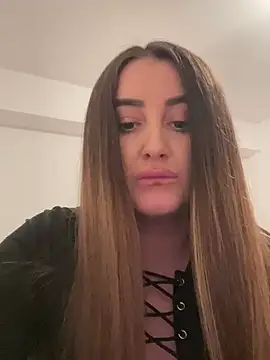 Snapshot of hotAlys chatting on 6, 3, 2025 hotAlys online show from 6, 3, 2025