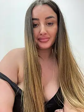 Snapshot of hotAlys chatting on 22, 3, 2025 hotAlys online show from 22, 3, 2025