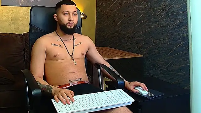 Snapshot of JaceZachary chatting on 7, 3, 2025 JaceZachary online show from 7, 3, 2025