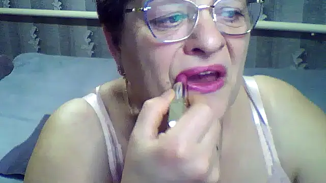 Snapshot of ElzaJewel chatting on 25, 2, 2026 ElzaJewel online show from 25, 2, 2026