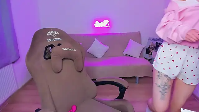 Snapshot of YourMegan chatting on 13, 9, 2025 YourMegan online show from 13, 9, 2025