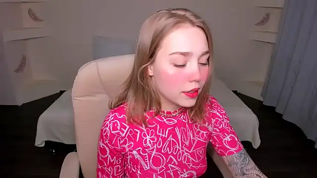 Snapshot of YourMegan chatting on 6, 1, 2026 YourMegan online show from 6, 1, 2026