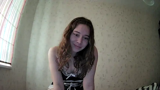 Snapshot of girliemilk chatting on 8, 2, 2025 girliemilk online show from 8, 2, 2025