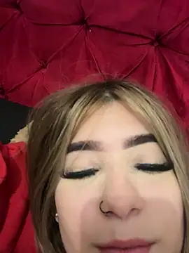 Snapshot of akirahattori chatting on 13, 1, 2026 akirahattori online show from 13, 1, 2026