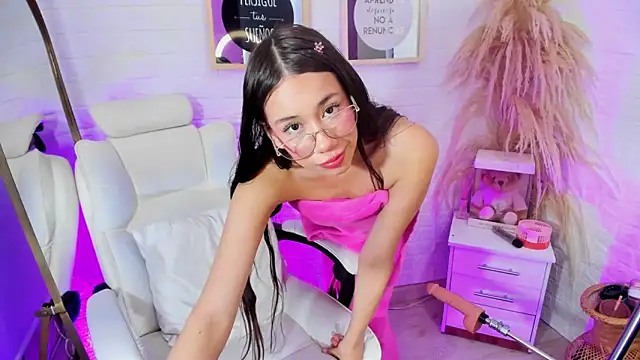 BarbieGirl    online show from 18, 2, 2025