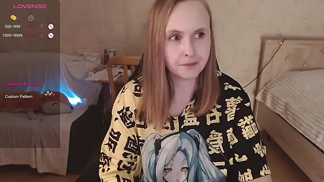 Snapshot of Agatha_Mott chatting on 6, 10, 2025 Agatha Mott online show from 6, 10, 2025